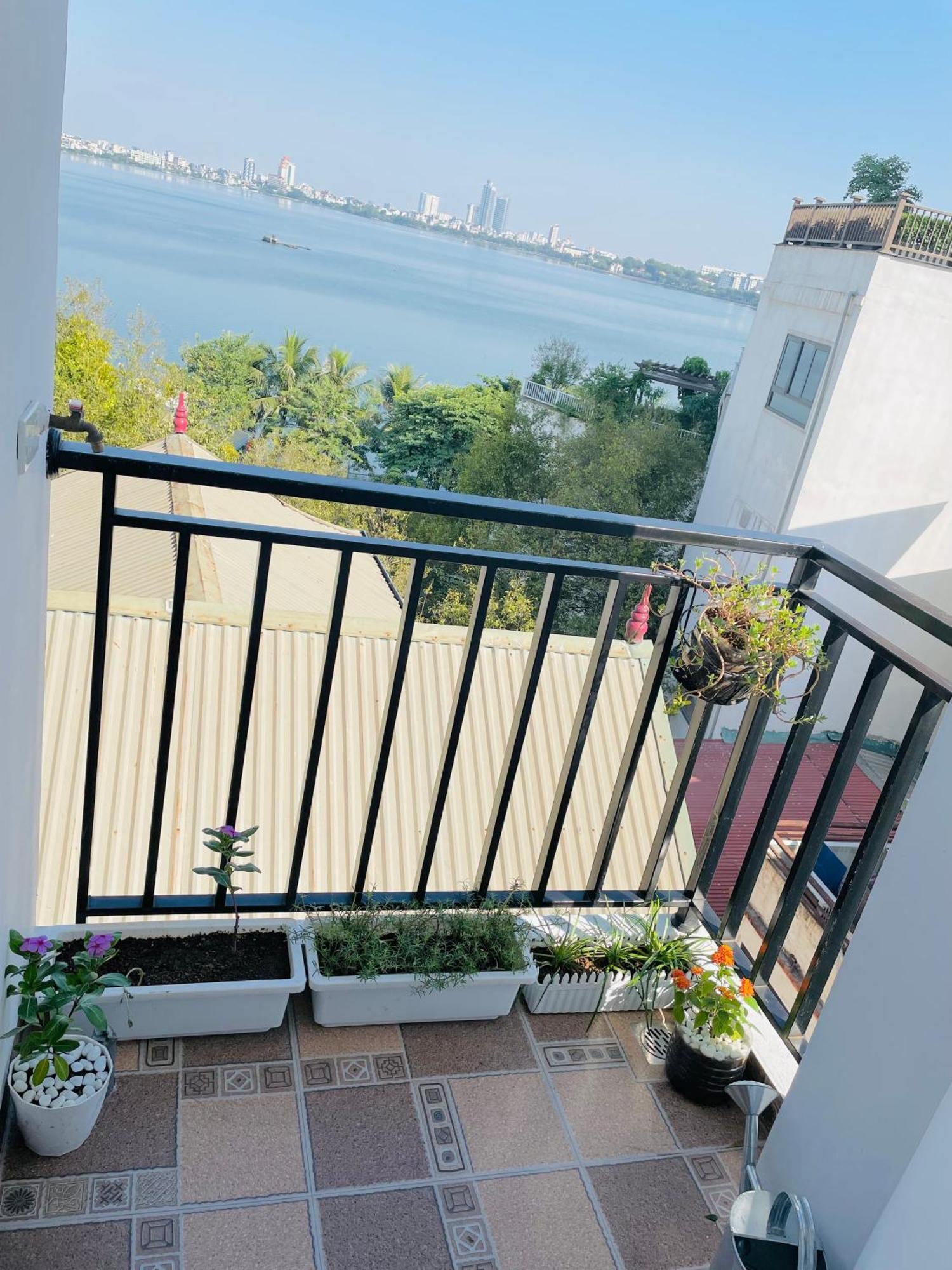 T98 Westlake Trich Sai - Tay Ho Center Lake View Studio Hanoi Exterior foto